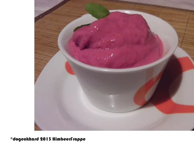 Rezept: Himbeereis Typ "Frappe" Himbeereis Typ "Frappe" - Rezept