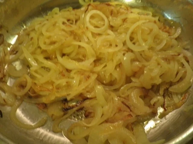 Rezept: Zwiebelschnitzel Bild Nr. 6 Zwiebelschnitzel - Rezept - Bild Nr. 6