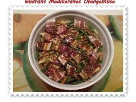 Rezept: Gemüse: Mediteranes Ofengemüse mit Speck und Käse Bild Nr. 8 Gemüse: Mediteranes Ofengemüse mit Speck und Käse - Rezept - Bild Nr. 8