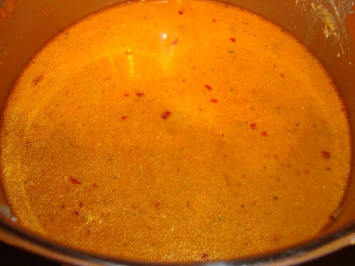 Ajvar-Suppe mit frischen Paprikastückchen - Rezept - Bild Nr. 7