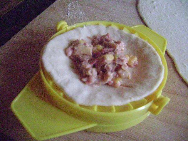 Partyhörnchen  - Quark Öl Teig - mit Hack Paprika Füllung - ca. 60 Stück - Rezept - Bild Nr. 9