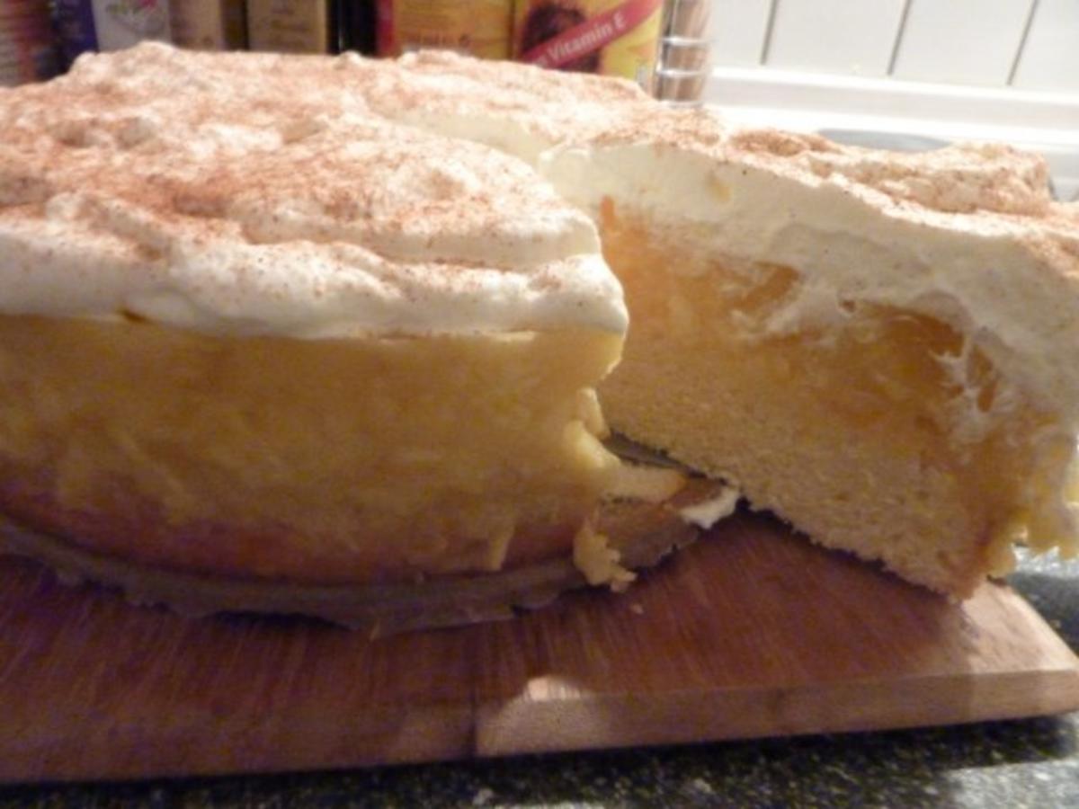 Kleine Apfel-Pudding-Torte mit Sahne und Zimt - Rezept - Bild Nr. 2