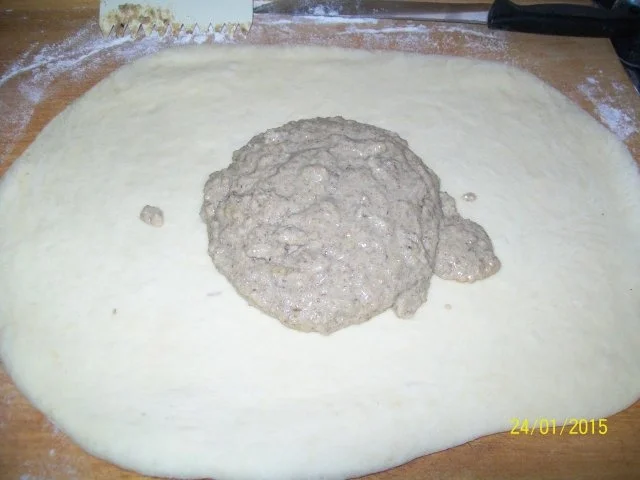 Backstube: Oma Regina s Nusszopf mit feinem Hefeteig - Rezept - Bild Nr. 4