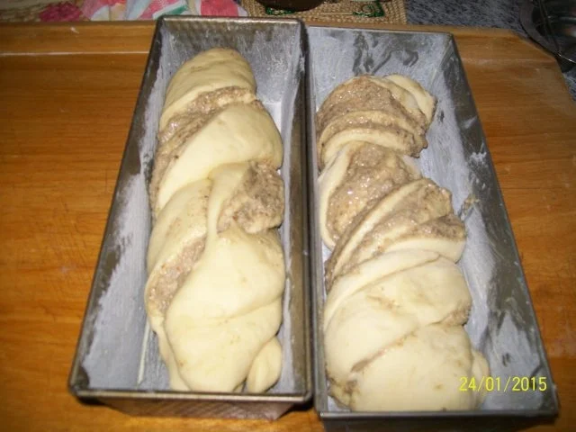 Backstube: Oma Regina s Nusszopf mit feinem Hefeteig - Rezept - Bild Nr. 6