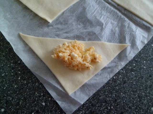 Rezept: Mini-Käse-Täschchen Bild Nr. 8 Mini-Käse-Täschchen - Rezept - Bild Nr. 8