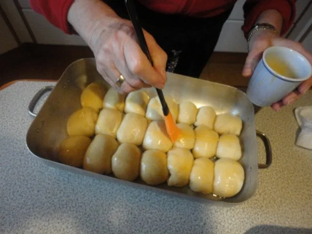 Omi's Buchteln - Rezept - Bild Nr. 12