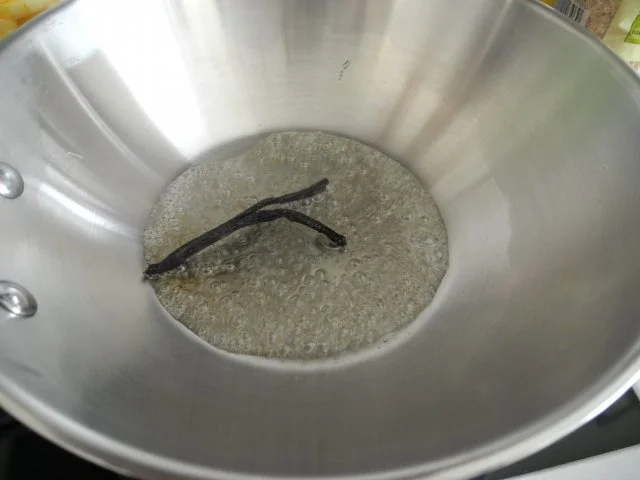 Rezept: Dessert : Milchreis an heißen karamelisierten Apfel-Clementinen-Obst Bild Nr. 6 Dessert : Milchreis an heißen karamelisierten Apfel-Clementinen-Obst - Rezept - Bild Nr. 6