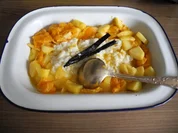 Dessert : Milchreis an heißen karamelisierten Apfel-Clementinen-Obst - Rezept
