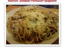 Nudeln: Waldpilz-Parmesan-Spaghetti - Rezept