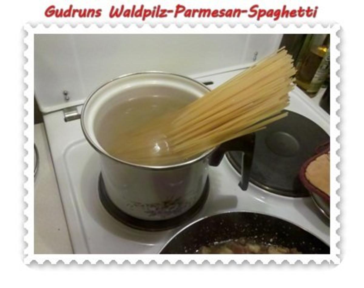 Nudeln: Waldpilz-Parmesan-Spaghetti - Rezept - Bild Nr. 6