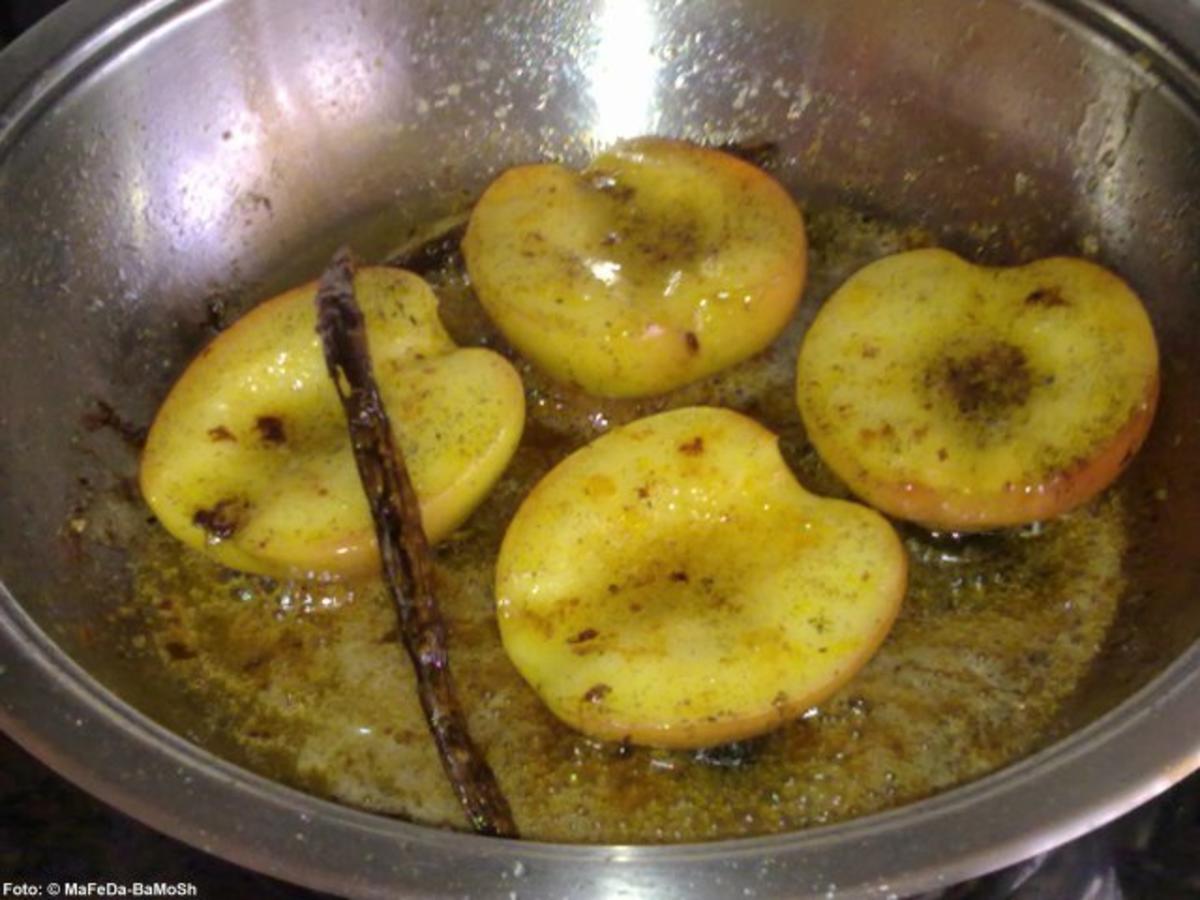Gebratene Vanille-Äpfel - Rezept mit Bild - kochbar.de