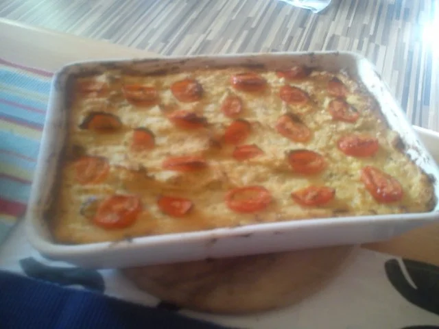 Rezept: Kartoffel- Schafskäse- Tomaten "Pizza" Bild Nr. 4 Kartoffel- Schafskäse- Tomaten "Pizza" - Rezept - Bild Nr. 4