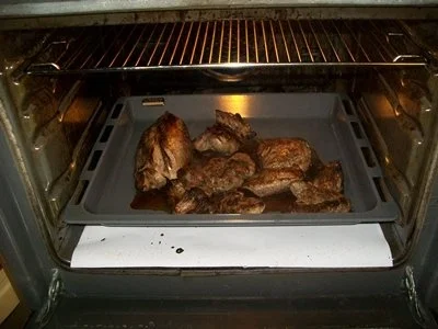 Fleisch: Rehkeule mit Holundersauce - Rezept