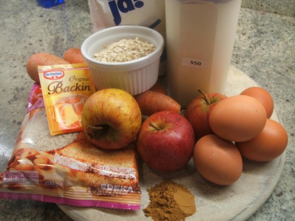 Backen: Apfel-Möhren-Kuchen - Rezept mit Bild - kochbar.de