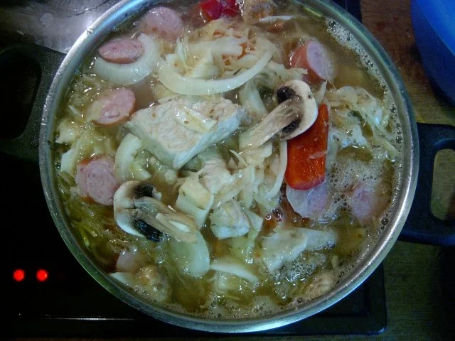 Sauerkohl Eintopf mit Gemüse und Fleisch - Rezept