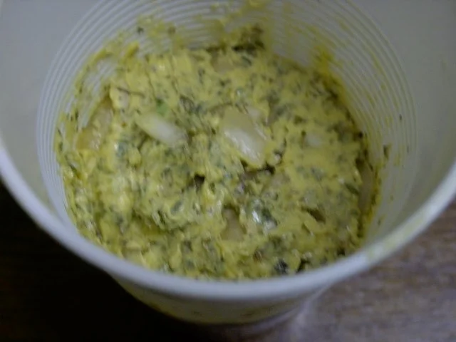 Rezept: Kräuterbutter (Standard) Bild Nr. 3 Kräuterbutter (Standard) - Rezept - Bild Nr. 3