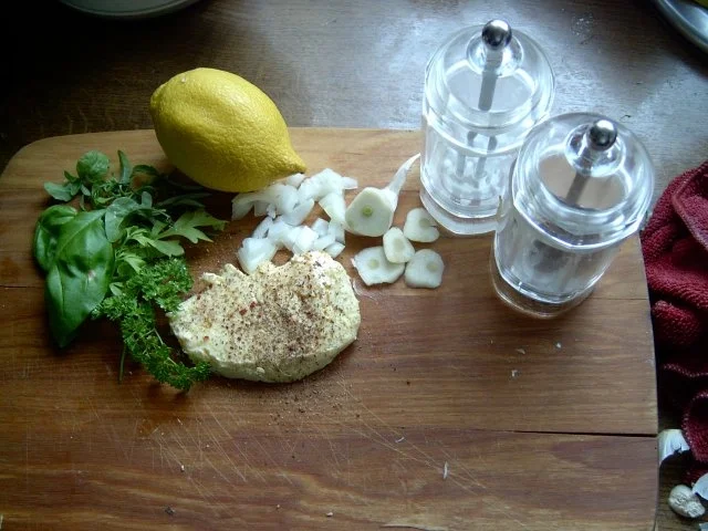 Rezept: Kräuterbutter (Standard) Bild Nr. 2 Kräuterbutter (Standard) - Rezept - Bild Nr. 2