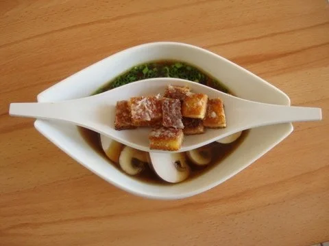 Rezept: Steinpilzsuppe mit Gemüseeinlage und Käsecrouton´s Steinpilzsuppe mit Gemüseeinlage und Käsecrouton´s - Rezept