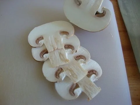 Rezept: Steinpilzsuppe mit Gemüseeinlage und Käsecrouton´s Bild Nr. 17 Steinpilzsuppe mit Gemüseeinlage und Käsecrouton´s - Rezept - Bild Nr. 17