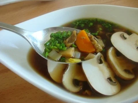 Rezept: Steinpilzsuppe mit Gemüseeinlage und Käsecrouton´s Bild Nr. 2 Steinpilzsuppe mit Gemüseeinlage und Käsecrouton´s - Rezept - Bild Nr. 2