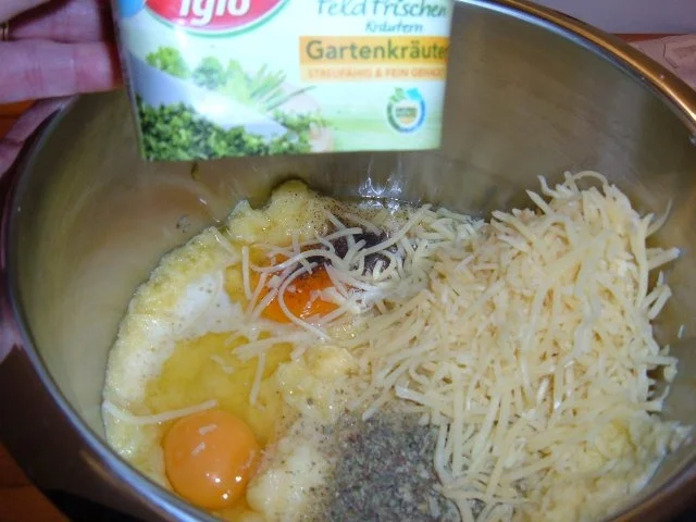 Kartoffelpuffer mit Käse - Rezept - Bild Nr. 3