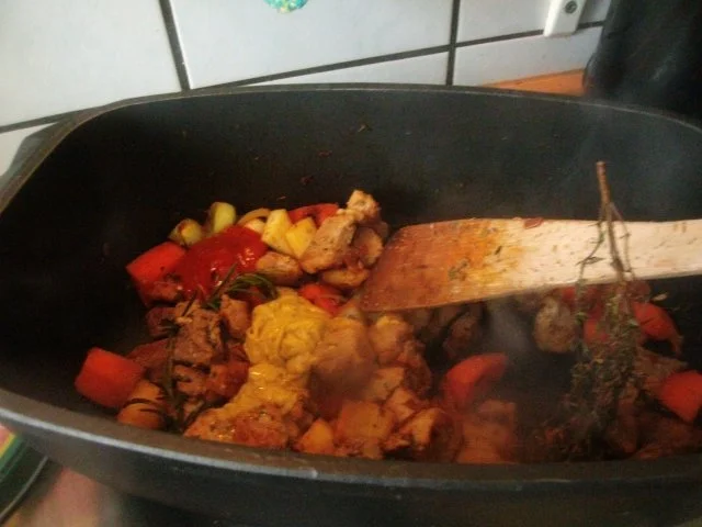 Schweinegulasch aus der Keule - Rezept - Bild Nr. 6