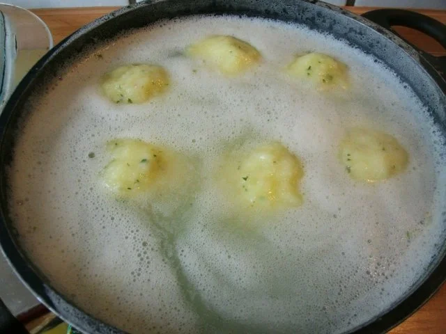 Schweinegulasch aus der Keule - Rezept - Bild Nr. 10