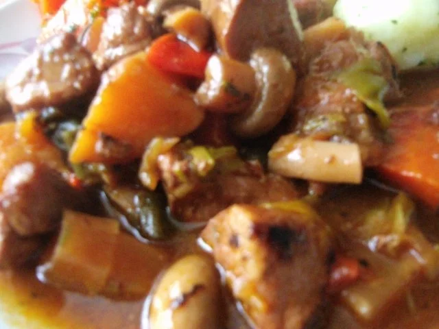 Schweinegulasch aus der Keule - Rezept - Bild Nr. 12