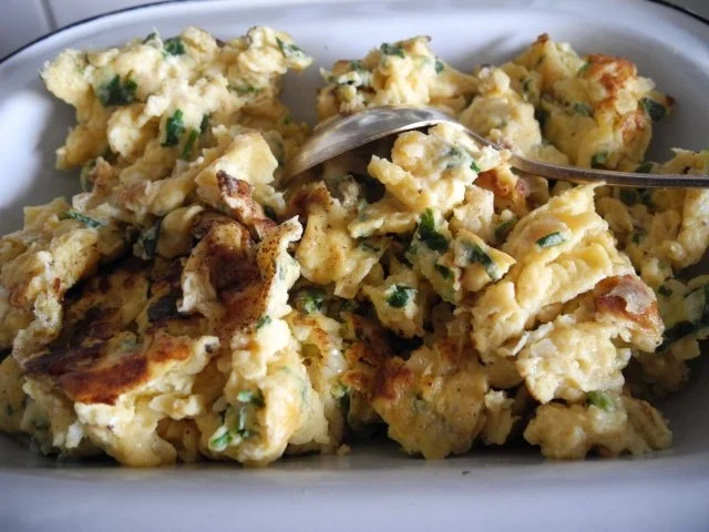 Schmalhans - Küchenmeister : Pellkartoffeln mit Rührei - Rezept - Bild Nr. 7