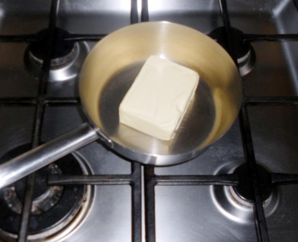 Reines Butterschmalz à la "Oòrndrasch", selbst hergestellt und viel besser als gekauftes. - Rezept - Bild Nr. 3