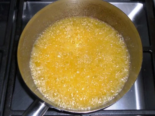 Rezept: Reines Butterschmalz à la "Oòrndrasch", selbst hergestellt und viel besser als gekauftes. Bild Nr. 7 Reines Butterschmalz à la "Oòrndrasch", selbst hergestellt und viel besser als gekauftes. - Rezept - Bild Nr. 7