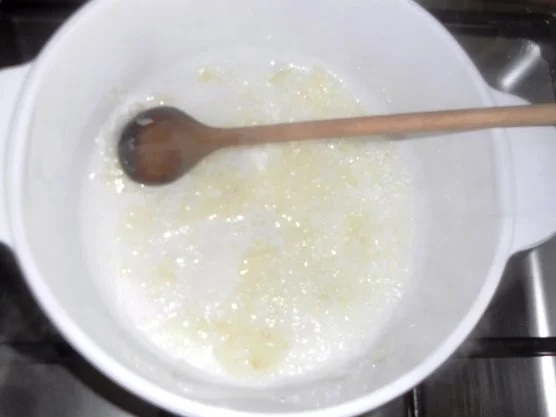 "Risi-Pisi" à la "Oòrndrasch". Ein locker, körniger Reis mit jungen Erbsen (Rzpt. um 1976) - Rezept - Bild Nr. 9