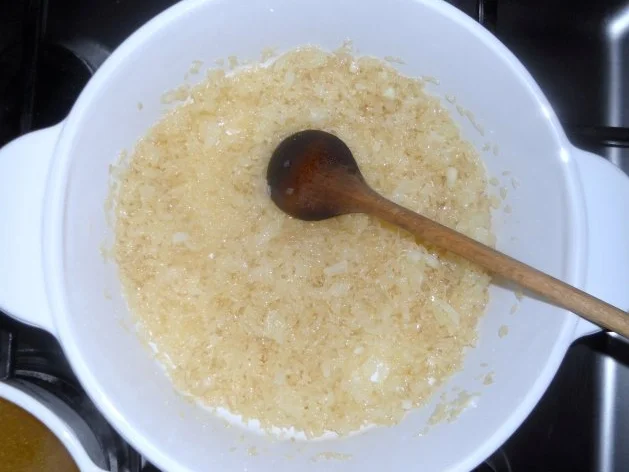 "Risi-Pisi" à la "Oòrndrasch". Ein locker, körniger Reis mit jungen Erbsen (Rzpt. um 1976) - Rezept - Bild Nr. 11