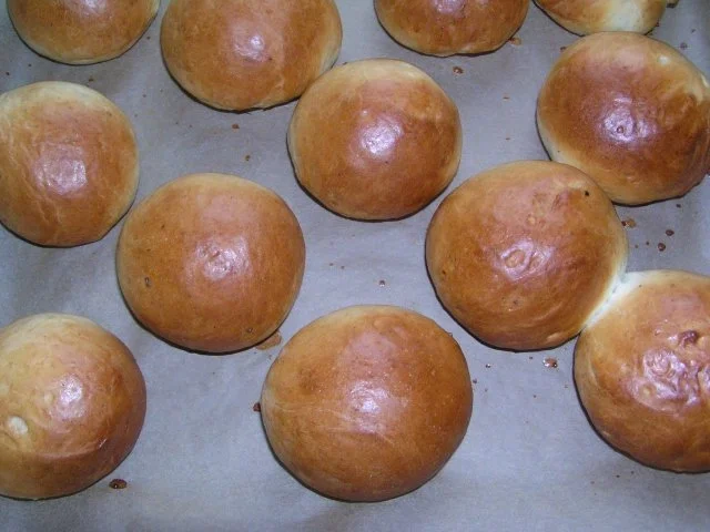 Rezept: Süße-Vanille-Buttermilch-Brötchen 12 Stück Bild Nr. 5 Süße-Vanille-Buttermilch-Brötchen 12 Stück - Rezept - Bild Nr. 5