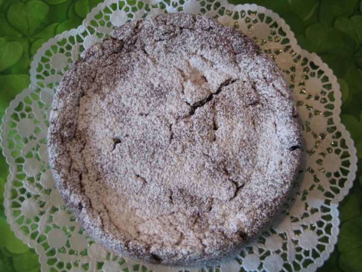 Bilder für Tessiner Brotkuchen (Torta di pane) - Rezept