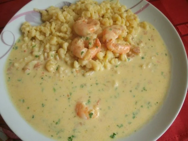 Käsespatzen  mit Knobi-Garnelen - Rezept - Bild Nr. 12