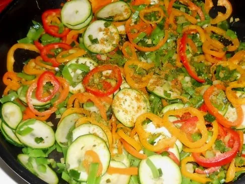 Rezept: Fruchtige Gemüse-Pasta Bild Nr. 12 Fruchtige Gemüse-Pasta - Rezept - Bild Nr. 12