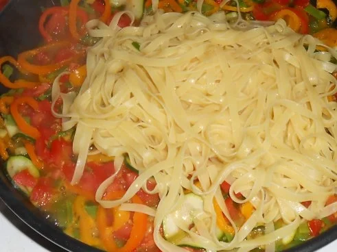 Rezept: Fruchtige Gemüse-Pasta Bild Nr. 14 Fruchtige Gemüse-Pasta - Rezept - Bild Nr. 14