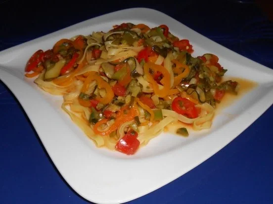 Rezept: Fruchtige Gemüse-Pasta Bild Nr. 18 Fruchtige Gemüse-Pasta - Rezept - Bild Nr. 18