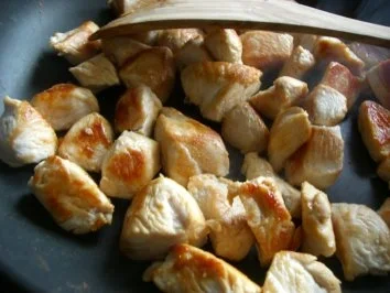 Gulasch mit Bandnudeln - Rezept - Bild Nr. 2