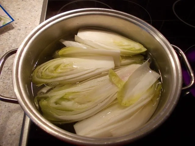 Rezept: Chicorée-Schinken-Auflauf Bild Nr. 3 Chicorée-Schinken-Auflauf - Rezept - Bild Nr. 3