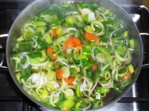 "Oma - Friede`s" klare Rindfleischsuppe mit Schwemmklößchen und Reis (Rzpt. um 1920) - Rezept - Bild Nr. 19