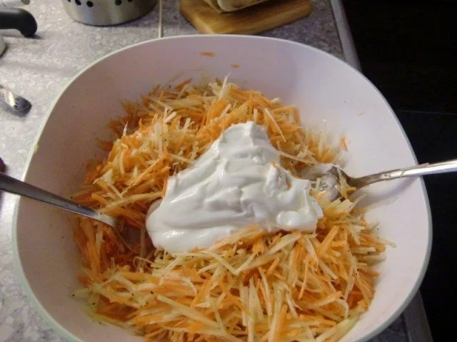 Rezept: Kohlrabi-Möhren-Salat à la Heiko Bild Nr. 6 Kohlrabi-Möhren-Salat à la Heiko - Rezept - Bild Nr. 6