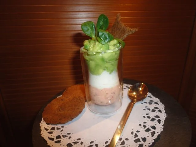 Rezept: Lachs Tatar mit Orangen Creme Bild Nr. 14 Lachs Tatar mit Orangen Creme - Rezept - Bild Nr. 14