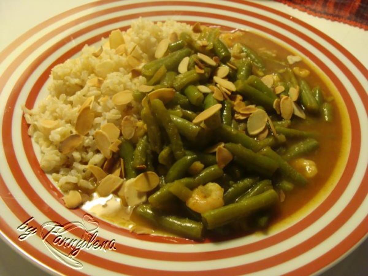 Curry-Bohnen mit Garnelen und Reis - Rezept