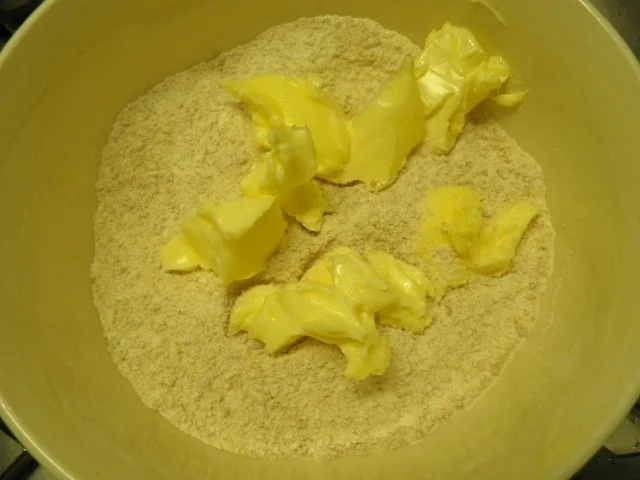 Kleiner Amarettini - Pfirsich - Käse - Kuchen - Rezept - Bild Nr. 4