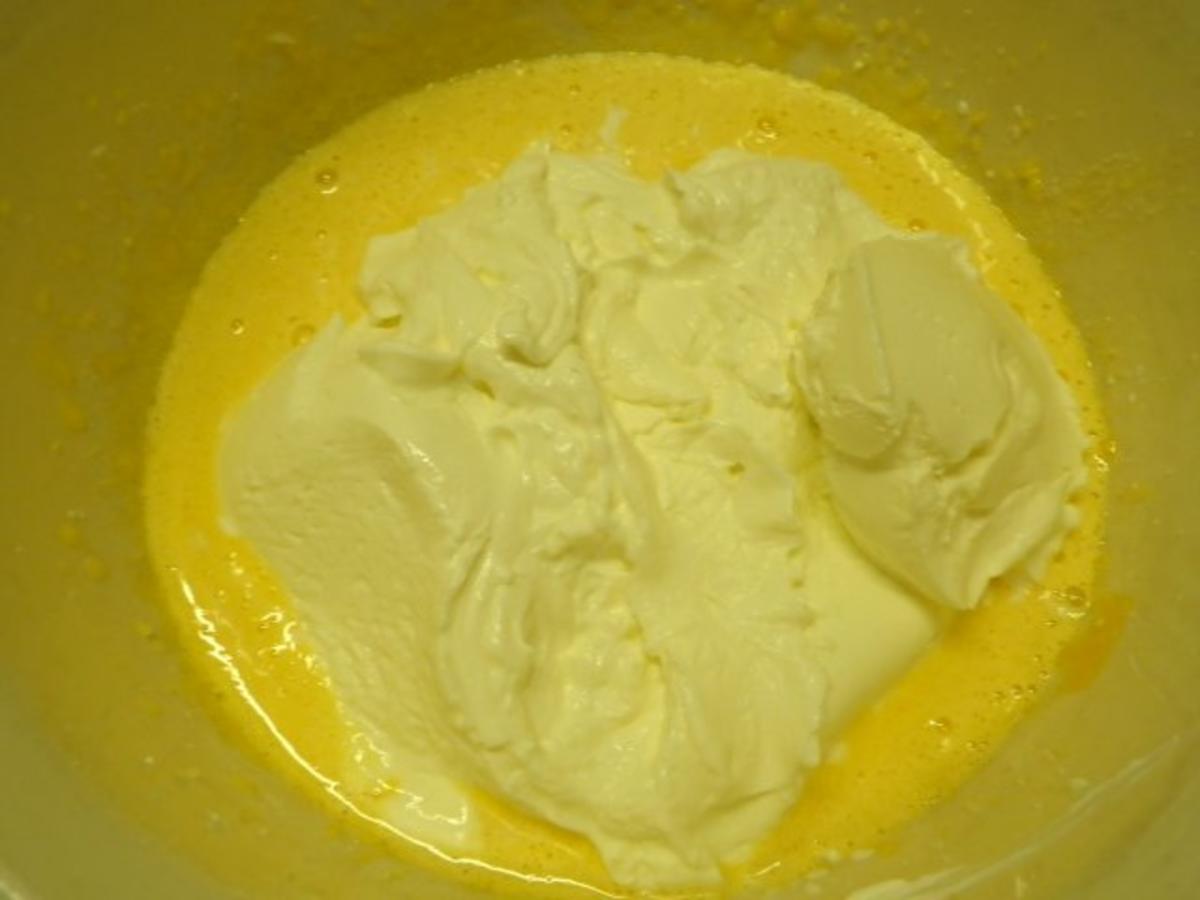 Kleiner Amarettini - Pfirsich - Käse - Kuchen - Rezept - Bild Nr. 6