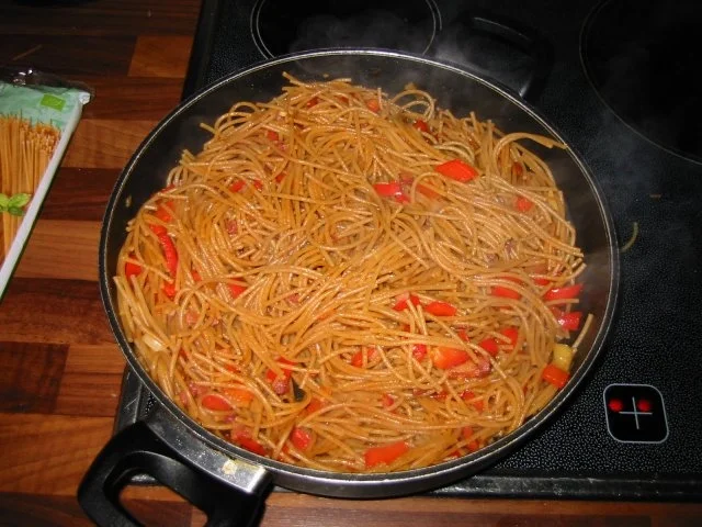 Rezept: scharfe Vollkorn-Spagetti Bild Nr. 3 scharfe Vollkorn-Spagetti - Rezept - Bild Nr. 3