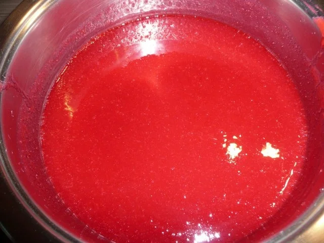 Rezept: Johannis - Himbeere - Gelee Bild Nr. 5 Johannis - Himbeere - Gelee - Rezept - Bild Nr. 5