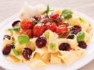 Pasta mit Chorizo, Tomaten, Chili und Mozzarella - Rezept